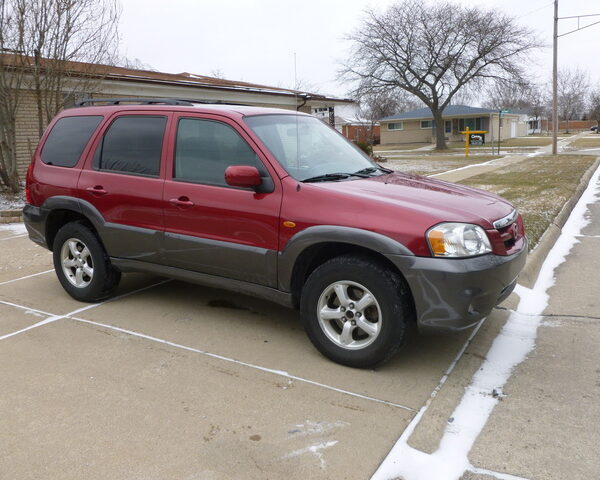 2005_mazda_tribute-pic-2086330616255319828-640x480